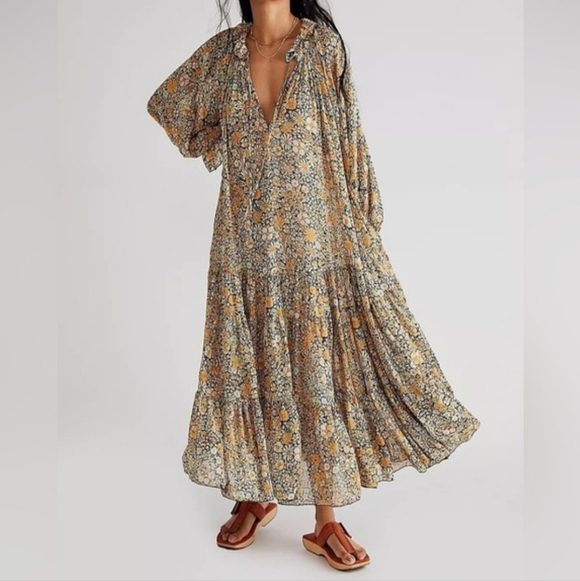Free People Dresses & Skirts - Free People Feeling Groovy Floral Maxi Dress XS Boho Prairie